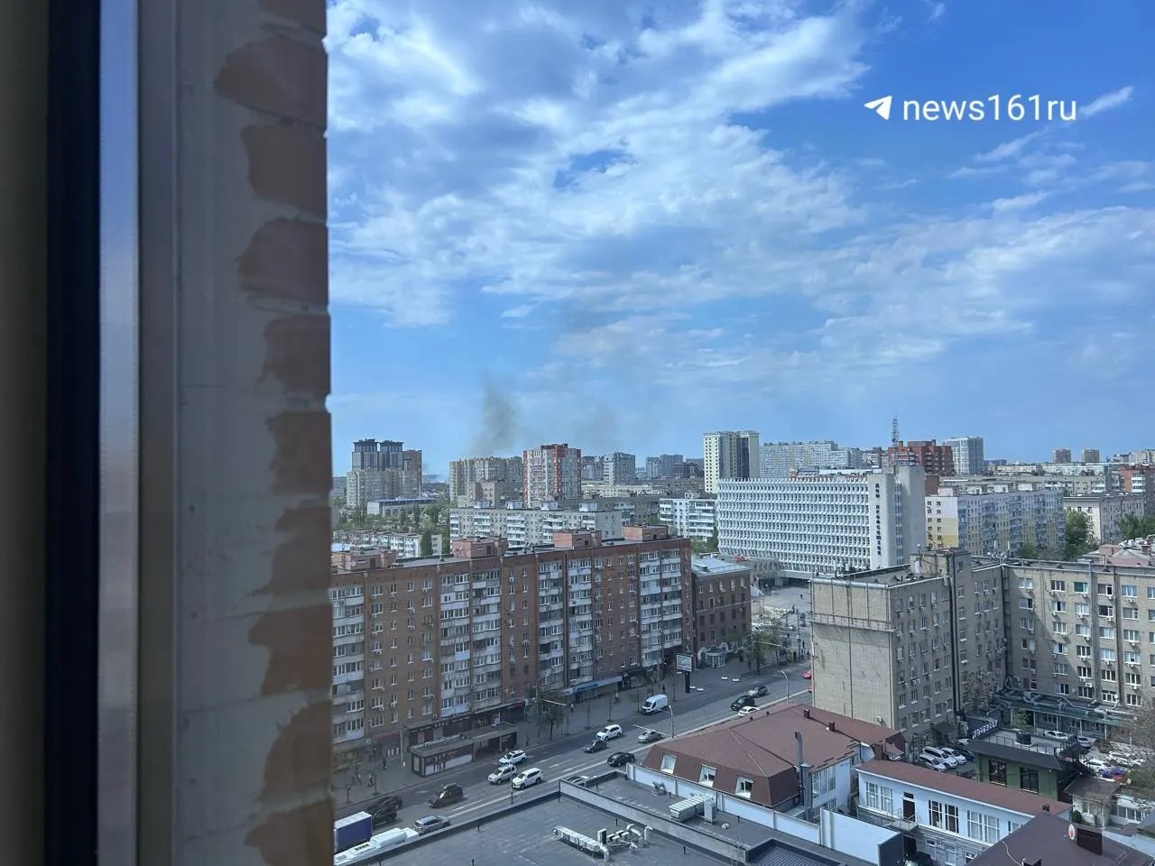 Из центра города заметны клубы дыма с адреса на улице Мечникова. Причины возгорания уточняют, очевидцев просят сообщать подробности в комментариях.