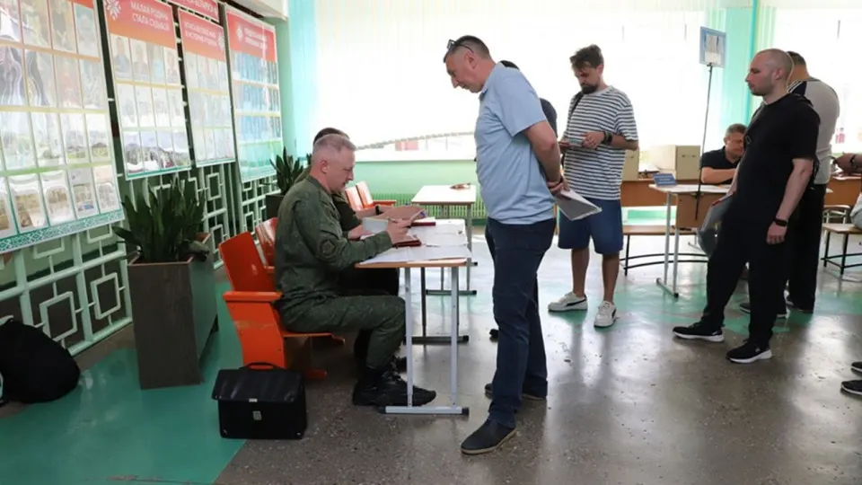 Минобороны объявило о серии учений в приграничной Гродненской области: отработка оповещения запасников и сверки учётных данных на фоне давления со стороны Москвы по участию в эскалации конфликта с Украиной.