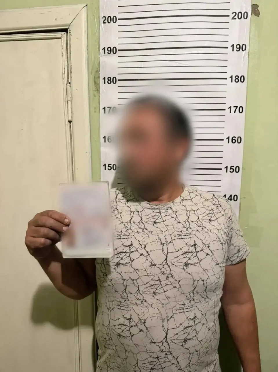 Правоохранительные органы провели масштабную операцию в регионе: зафиксированы нарушения, изъято оружие и задержаны подозреваемые.