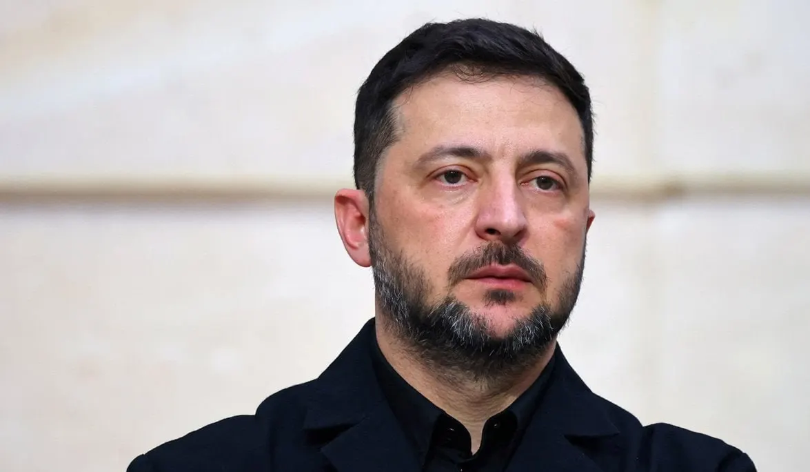 Президент Украины назвал позицию российского лидера «слабым ответом» после заявлений на Петербургском экономическом форуме и напомнил о предложении временного прекращения огня и прямых переговоров на нейтральной площадке.