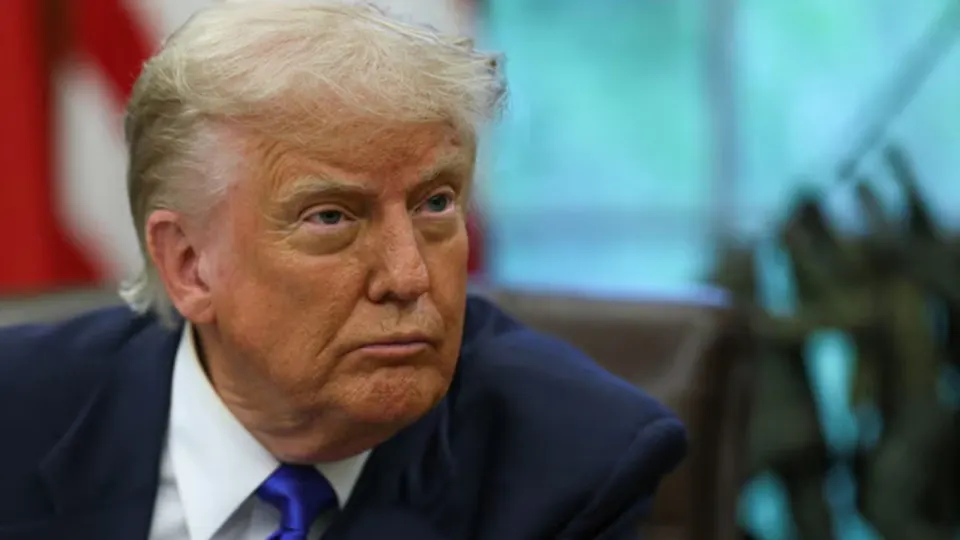На саммите G7 президент США пообещал усилить давление на Россию и поддержать Украину, но потребовал от союзников содействия в разминировании Ормузского пролива. Лидеры G7 обсудили ужесточение санкций против нефтегазового сектора и увеличение поставок ПВО.