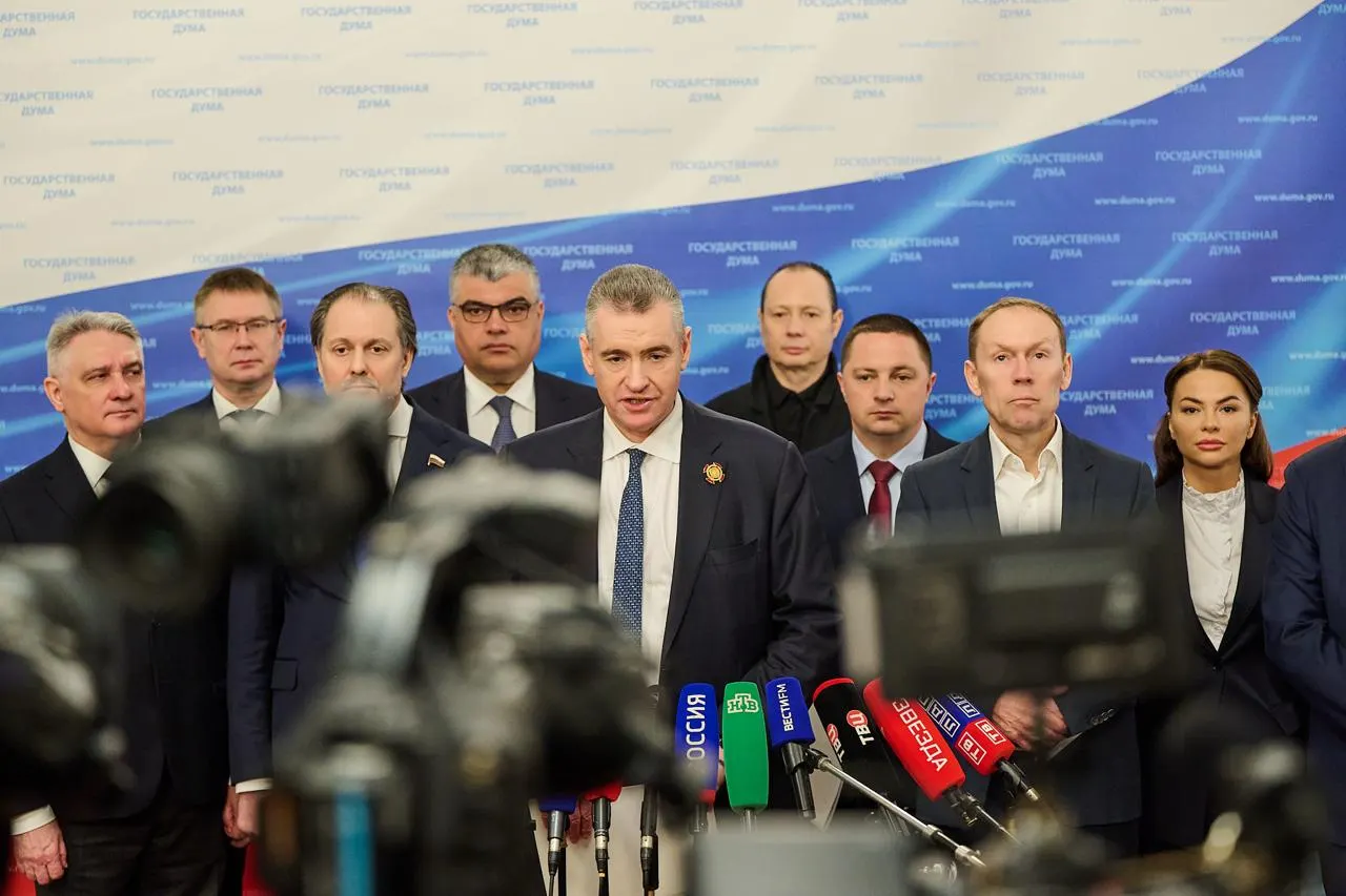 Партия направила в Правительство законопроект об отмене ряда штрафов, которые, по её мнению, утратили смысл и создают лишние проблемы для граждан — от наказаний за потерю паспорта до штрафов за тонировку и самовольную перепланировку.