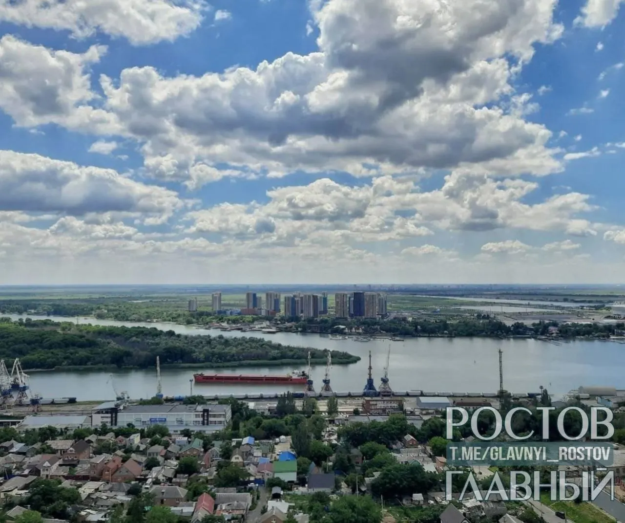 Днём столбики термометров поднимутся до +28°C, ночью ожидается около +14°C.