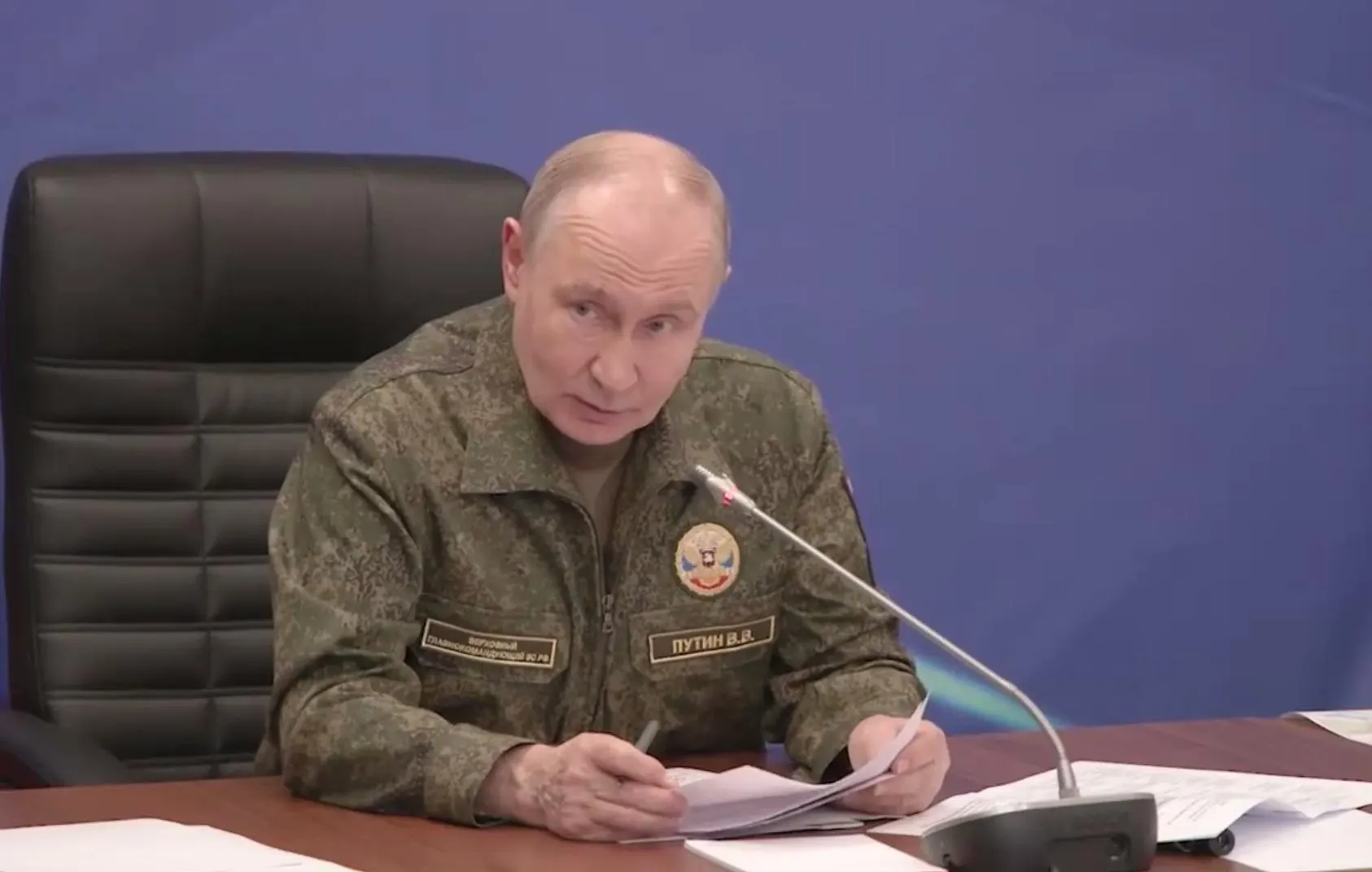 Президент сообщил, что российские войска взяли под контроль Константиновку в Донецкой народной республике; подробности не уточняются.