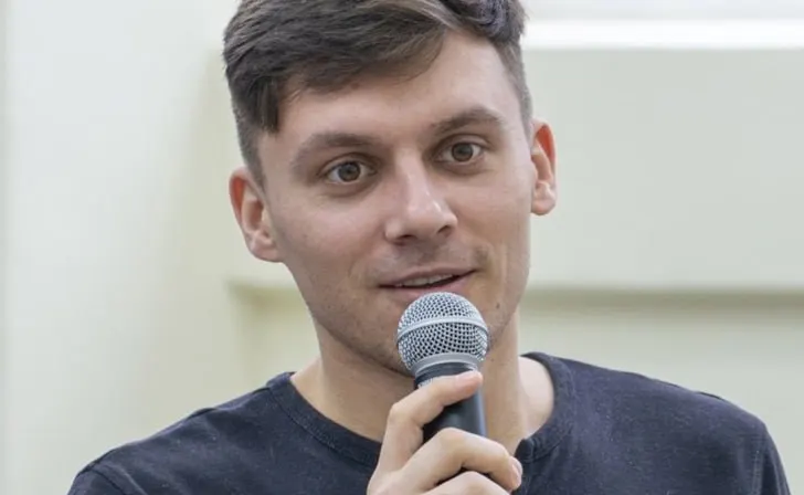Психолог и общественный активист Иван Звягин требует в суде удалить его «карточку» с виртуальной экспозиции Минюста, считая размещение сведений о себе незаконным и дискриминационным.