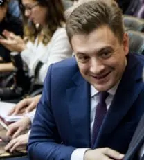 Депутат-коммунист обратился к Минпромторгу с призывом снизить стоимость автомобилей «АвтоВАЗа» на внутреннем рынке, указав на более низкие цены за пределами страны.