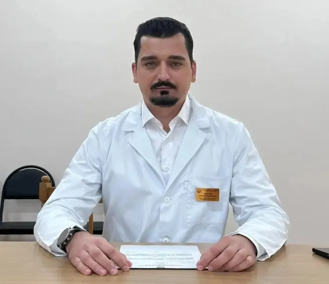 В Ростове-на-Дону руководителем больницы стал исполняющий обязанности главного врача; ранее он занимал должность замглавврача по хирургической помощи.